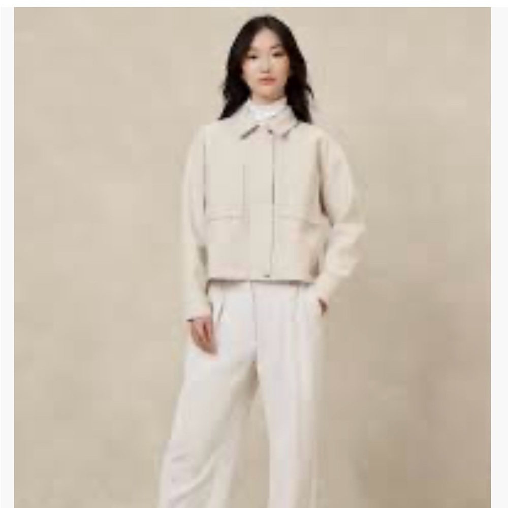 Banana Republic Factory knit short jacket